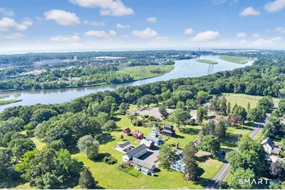 5695 Main Street, Stratford, CT 06614 - Photo 16