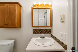 49 Glade St, West Haven, CT 06516 - Photo 12