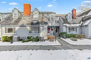 35 Balmaha Ct, Fairfield, CT 06825 - Photo 1