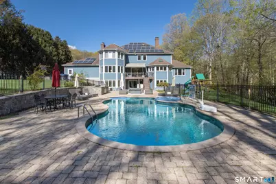 3 Crescent Lane, Trumbull, CT 06611 - Photo 2