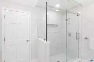 3 Crescent Ln, Trumbull, CT 06611 - Photo 24