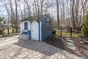 3 Crescent Ln, Trumbull, CT 06611 - Photo 32