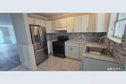 769 Sylvan Avenue #APT 13, Bridgeport, CT 06606 - Photo 1