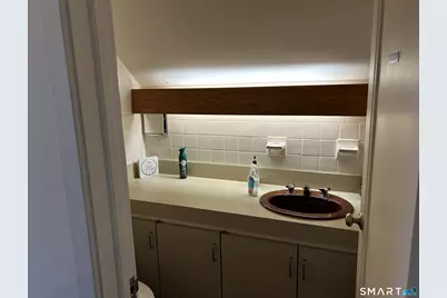 16 Brace Road, West Hartford, CT 06107 - Photo 14