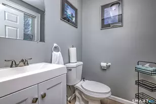 376 Windsor Ave, Stratford, CT 06614 - Photo 12