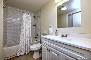 376 Windsor Ave, Stratford, CT 06614 - Photo 36