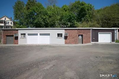 42 Gilbert Street, Derby, CT 06418 - Photo 1