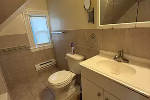 215 Woodlawn Terrace, Waterbury, CT 06710 - Photo 4