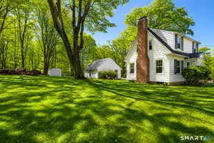 1841 Huntington Turnpike, Trumbull, CT 06611 - Photo 2