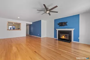 2 Mansfield Grove Rd, East Haven, CT 06512 - Photo 18