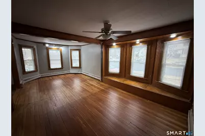 113 Trowbridge Place, Naugatuck, CT 06770 - Photo 4