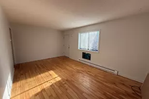 264 Scott Rd, Waterbury, CT 06705 - Photo 8