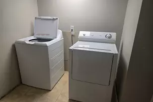 3 Myrtle Ave, Danbury, CT 06810 - Photo 10