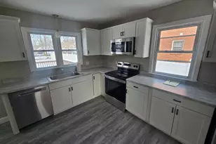 3 Myrtle Ave, Danbury, CT 06810 - Photo 2