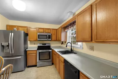 86 Starrs Plain Road, Danbury, CT 06810 - Photo 10