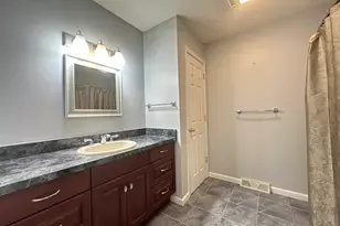 72 Staffordshire Commons Dr, Wallingford, CT 06492 - Photo 16