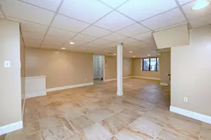 195 Bayfield Ln, Stratford, CT 06614 - Photo 32