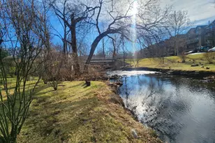 105 Richards Ave, Norwalk, CT 06854 - Photo 16