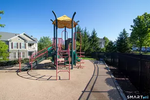 184 Warrington Round, Danbury, CT 06810 - Photo 40