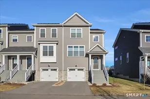 8 Soderman Wy, Cheshire, CT 06410 - Photo 1