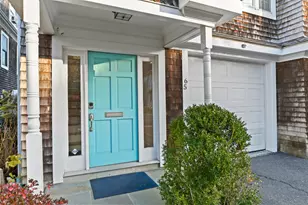 65 Thorpe St, Fairfield, CT 06824 - Photo 2