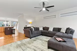 65 Thorpe St, Fairfield, CT 06824 - Photo 8