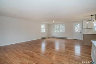 28 Maude Cir, Windsor, CT 06095 - Photo 4