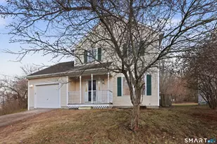 70 Victoria Ct, Hamden, CT 06514 - Photo 30