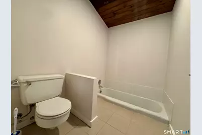 860 Oakwood Road, Orange, CT 06477 - Photo 24