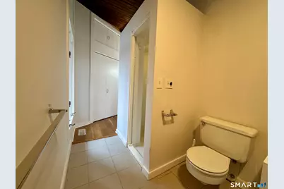 860 Oakwood Road, Orange, CT 06477 - Photo 26