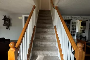 1031 Meriden Rd, Waterbury, CT 06705 - Photo 12