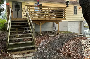 1031 Meriden Rd, Waterbury, CT 06705 - Photo 30