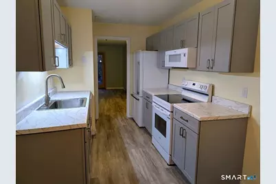 21 Riveredge Drive #21, Winchester, CT 06098 - Photo 2