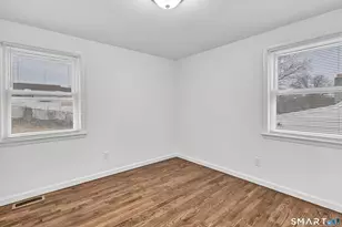 85 Platt St, Bridgeport, CT 06606 - Photo 18