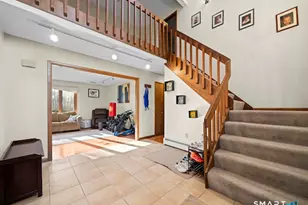 266 Knollwood Rd, Manchester, CT 06042 - Photo 8