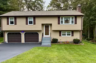 60 Nutmeg Rd, Bristol, CT 06010 - Photo 1