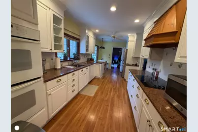 20 Arrowhead Road, Wilton, CT 06897 - Photo 14