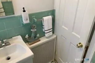 121 Clark St, Milford, CT 06460 - Photo 20