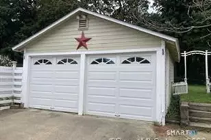 121 Clark St, Milford, CT 06460 - Photo 34