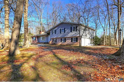 683 Royal Lane, Orange, CT 06477 - Photo 2