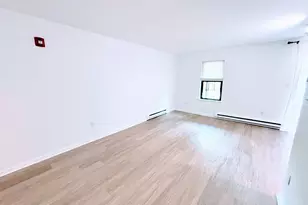 149 Aspetuck Vlg, New Milford, CT 06776 - Photo 2