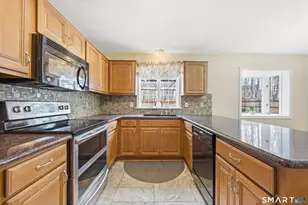 48 Bittersweet Dr, Ledyard, CT 06335 - Photo 16