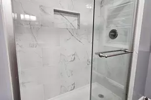 43 Yale St, Hartford, CT 06114 - Photo 18