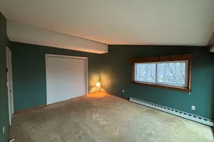 26 Village Cir, Naugatuck, CT 06770 - Photo 22