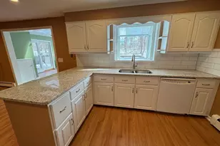 24 Webb Cir, Monroe, CT 06468 - Photo 6