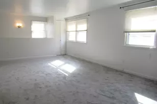 255 Fairfield Woods Rd, Fairfield, CT 06825 - Photo 2