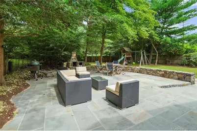 25 Summit Road, Greenwich, CT 06878 - Photo 32