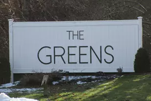 629 Longfellow Dr, Branford, CT 06405 - Photo 1