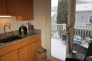 629 Longfellow Dr, Branford, CT 06405 - Photo 12