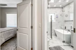 41 Hillside Ave, Milford, CT 06460 - Photo 24